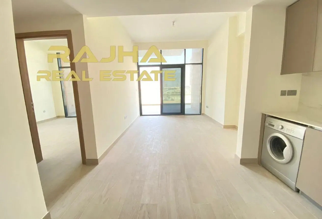 1 Bed + 2 Baths | Fully Furnished | Vacant