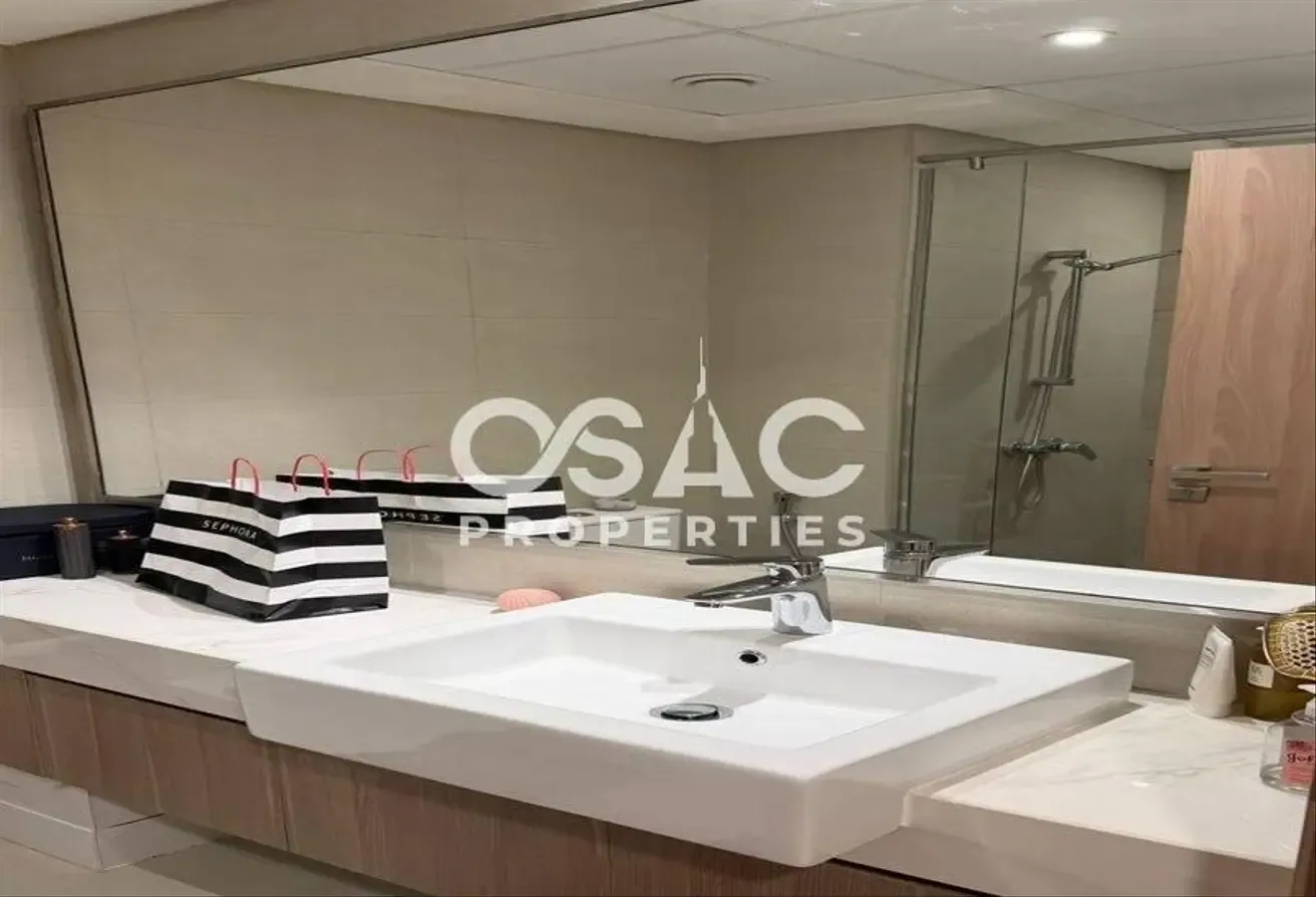 FULLY FURNISHED | COMMUNITY VIEW | READY TO MOVE