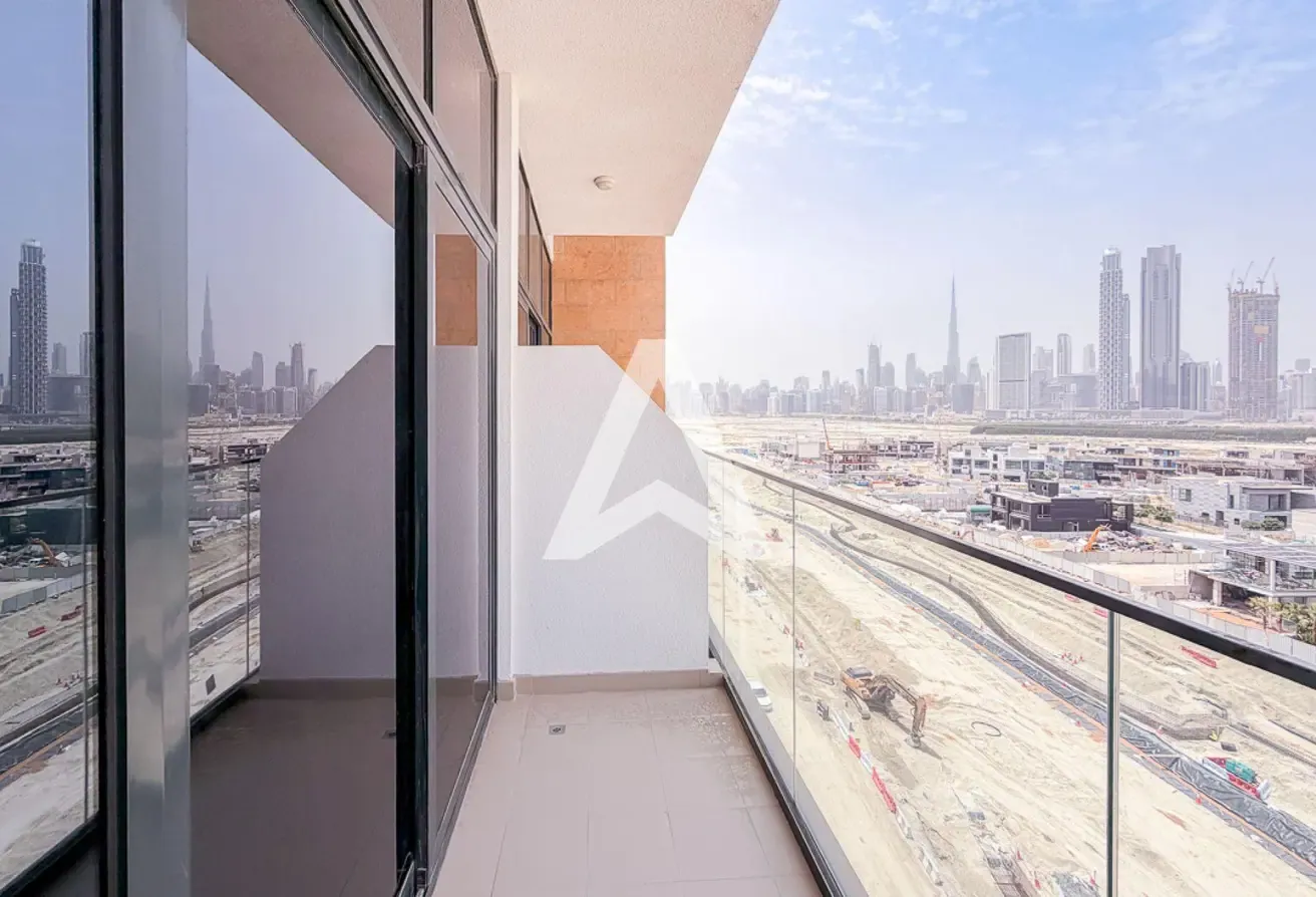Direct Lagoon and Burj Khalifa View | Chiller Free