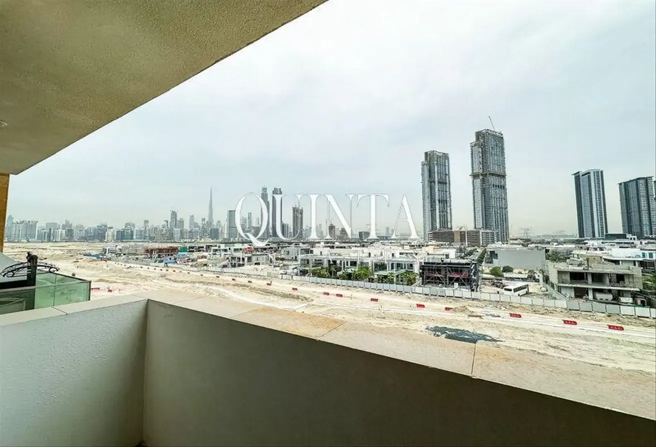 Burj Khalifa View | Unfurnished | Furnished