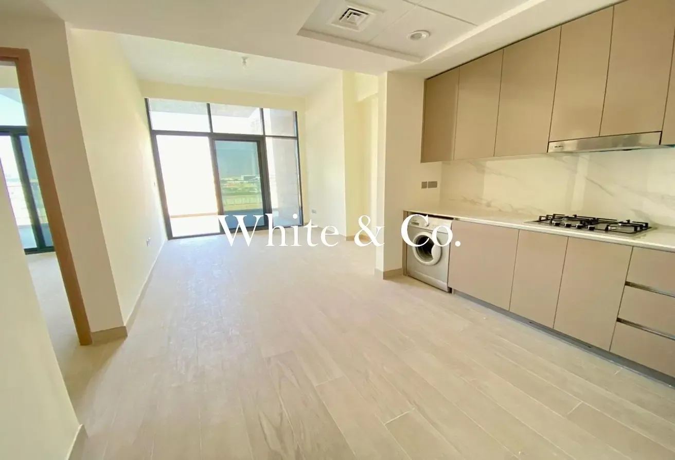 Unfurnished | 1 Bed | Move in ASAP