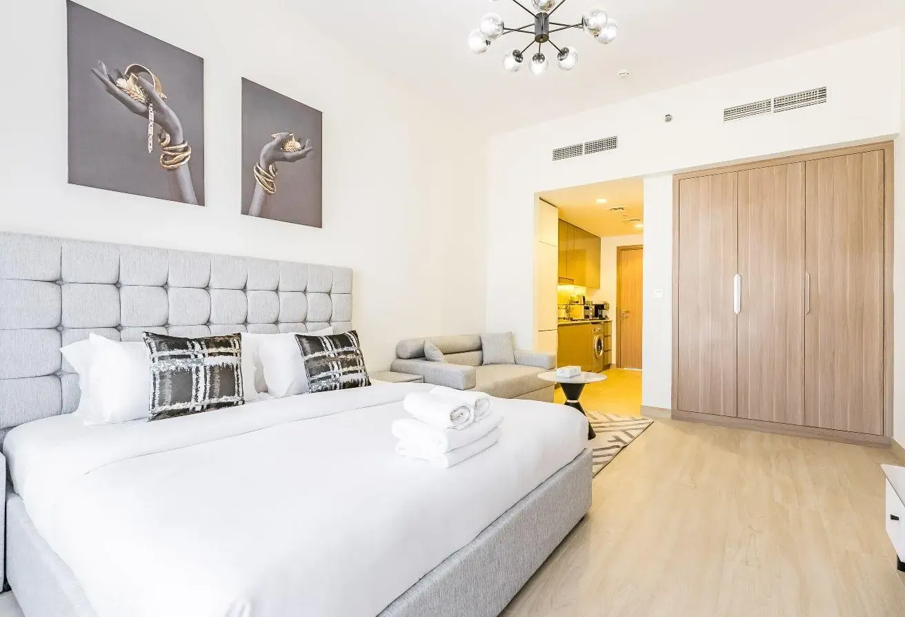 Relaxing Studio Retreat in Vibrant Meydan City