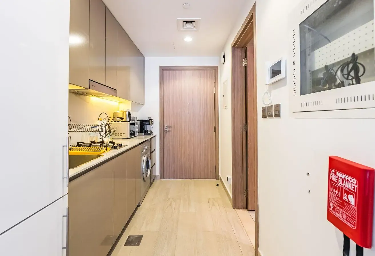Relaxing Studio Retreat in Vibrant Meydan City