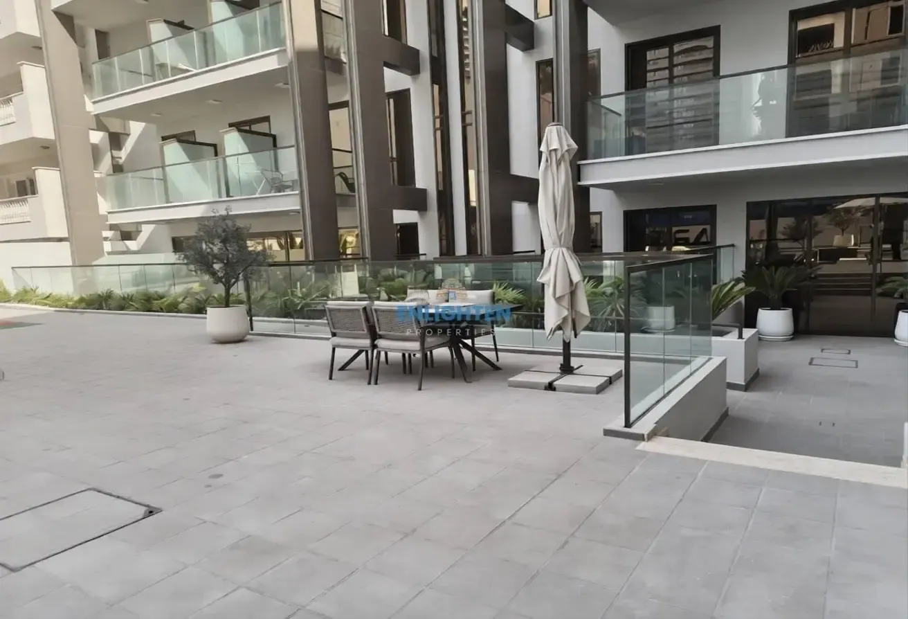 BRAND NEW | BRIGHT & MODERN LAYOUT | READY TO MOVE