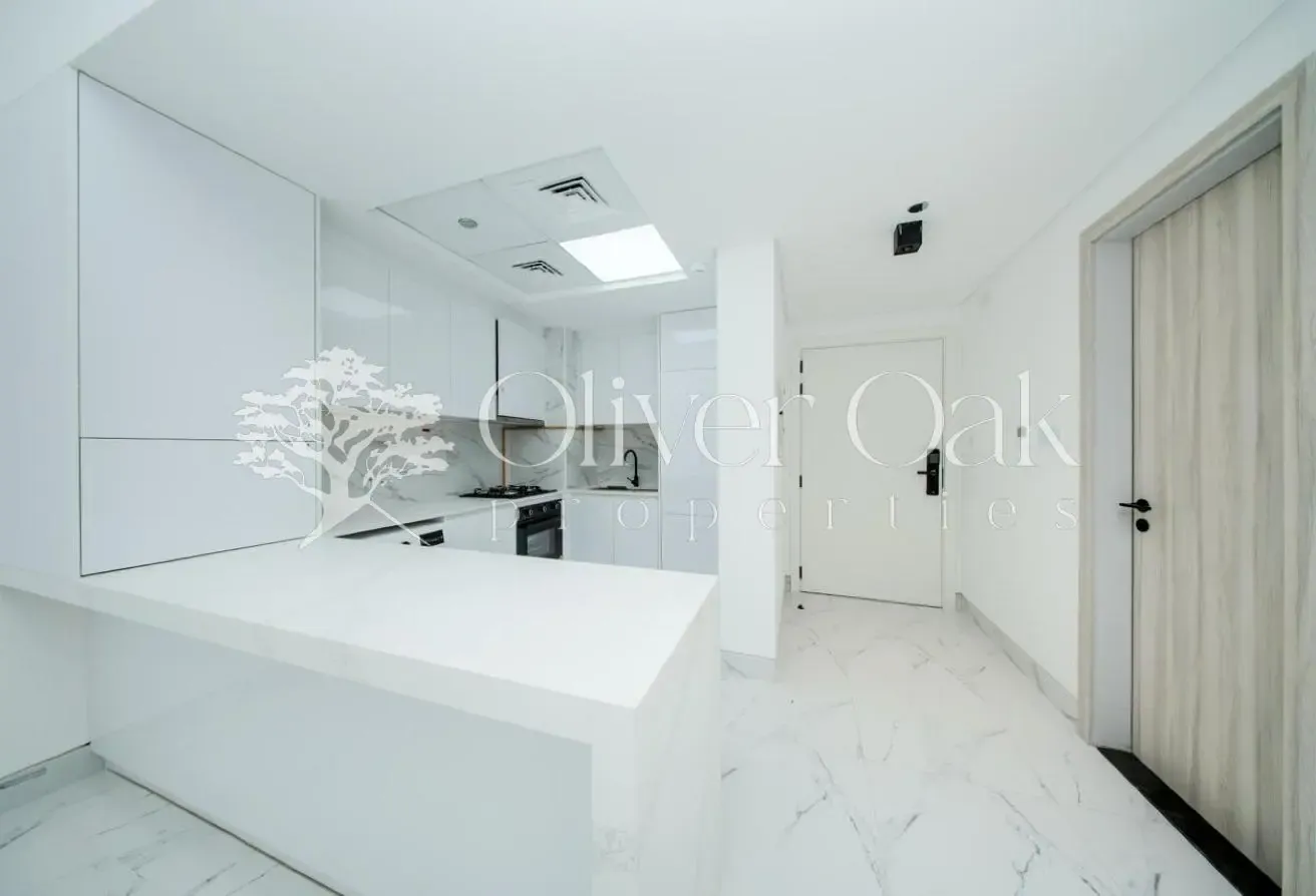 Ready to Move  | Brand New | Modern Finishes