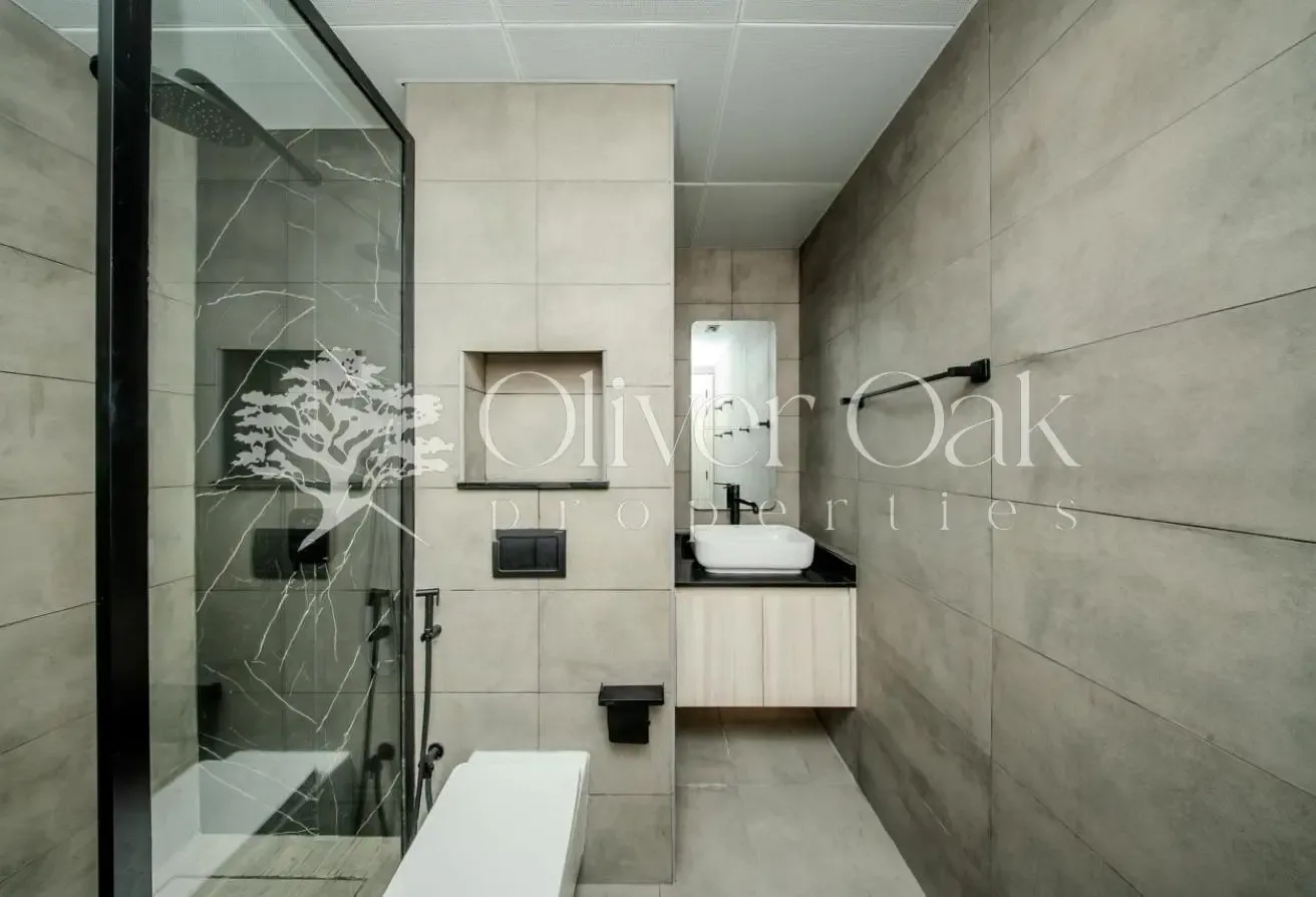Ready to Move  | Brand New | Modern Finishes