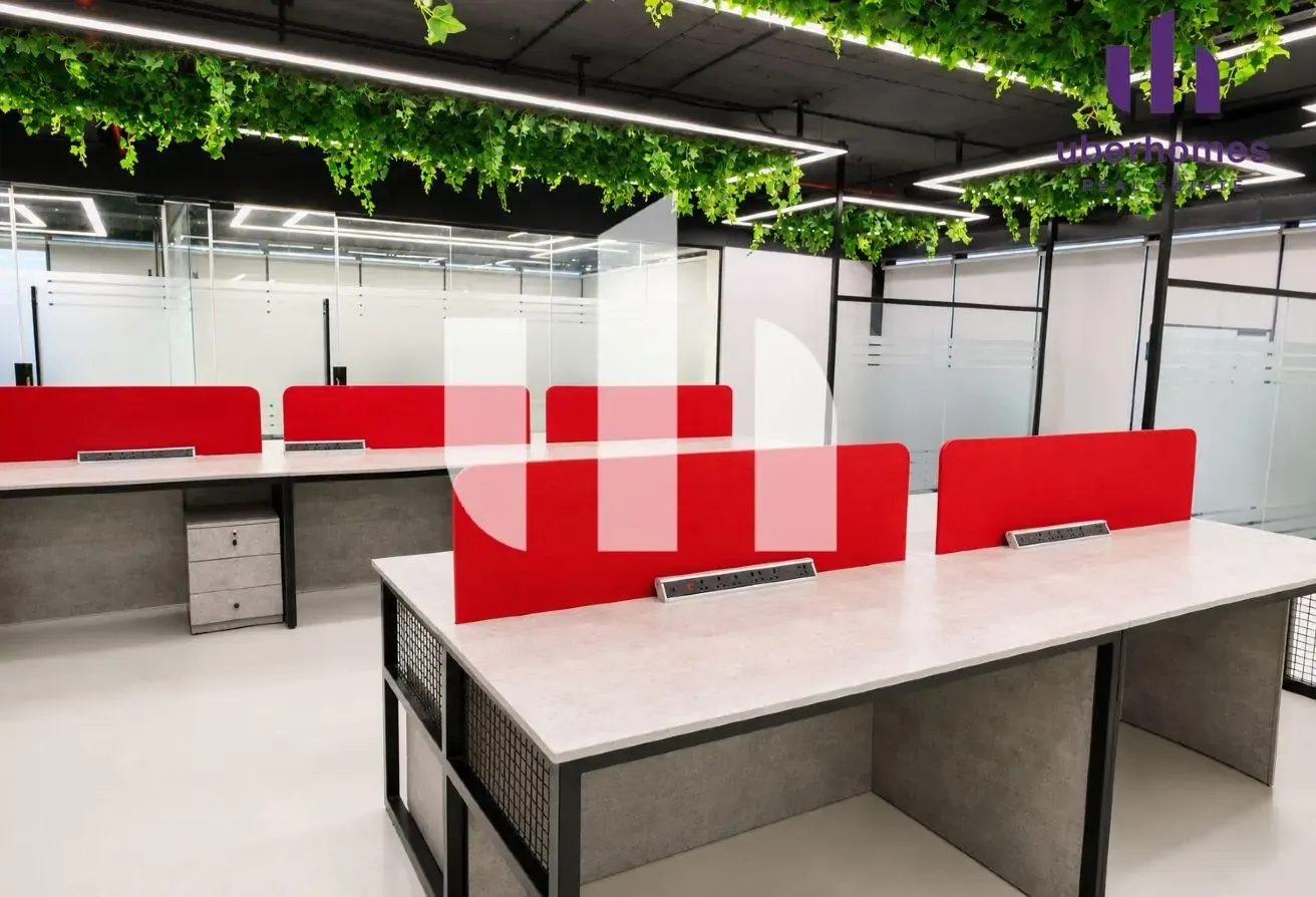 Grade A Office | High Floor | Uptown View
