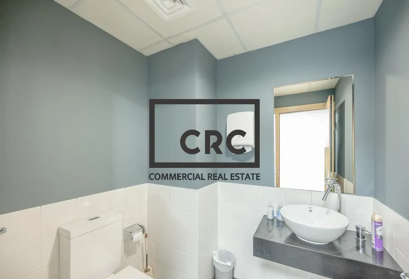 Corner Unit | Owner Fitted | Uptown View