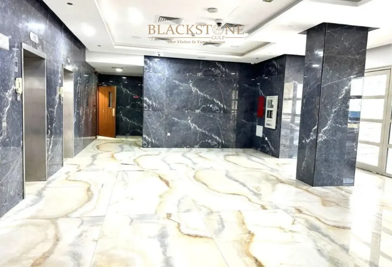 Staff Building | Ideal for White Collar Employees