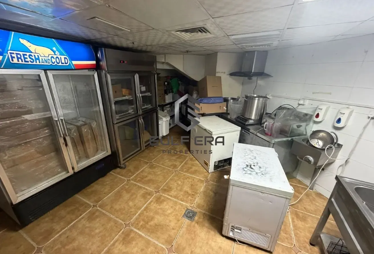 Deira Freehold Shop | 2 Parking | VOT
