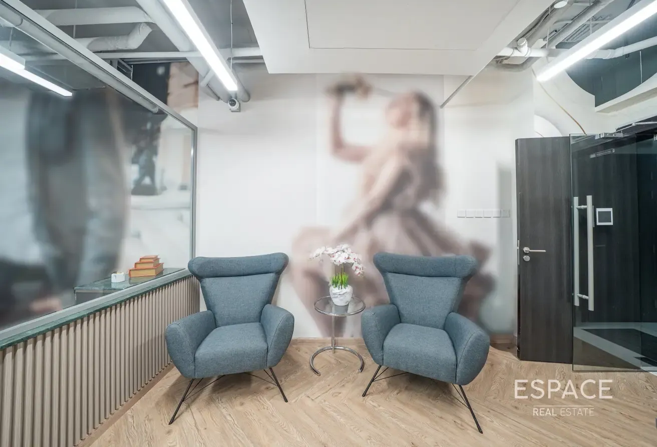 Vacant | Luxury Fit Out | Prime Location