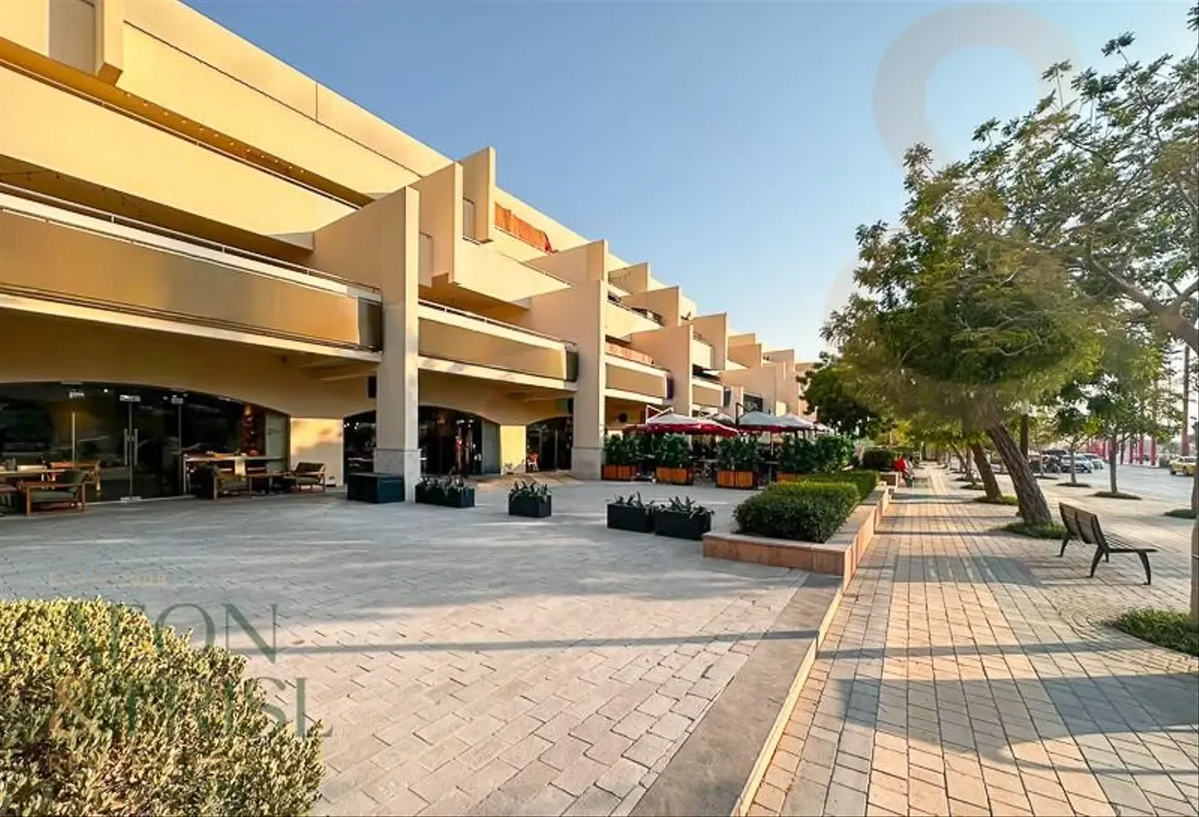 Main Road Excellent Location Resale High ROI