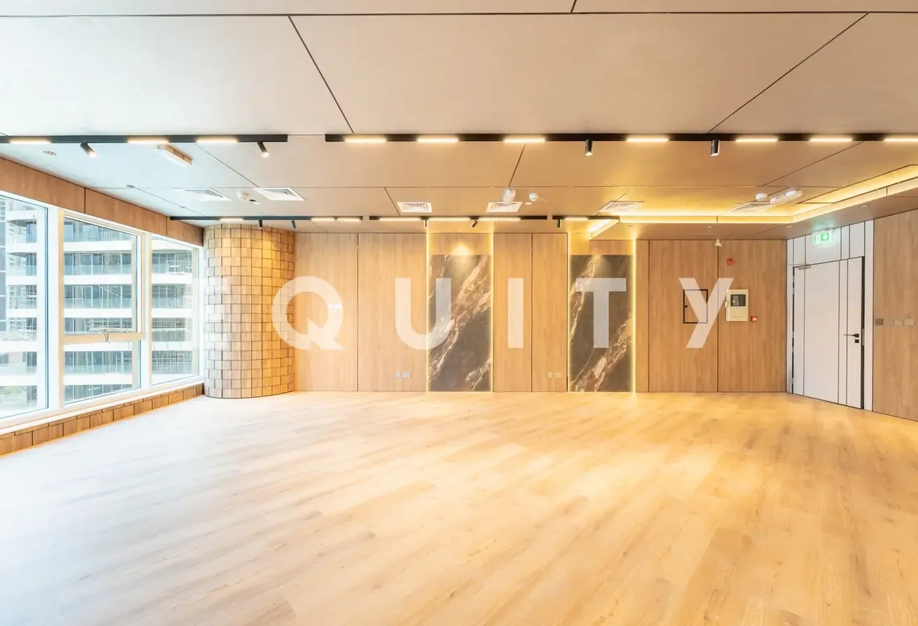 Canal Views | Vacant Now | Modern Fit Out