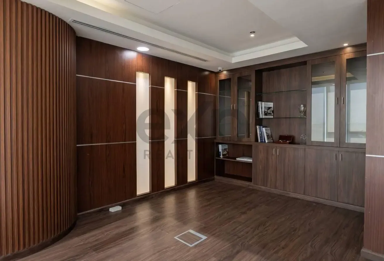 Corner Office | Vacant |High ROI | Racecourse View