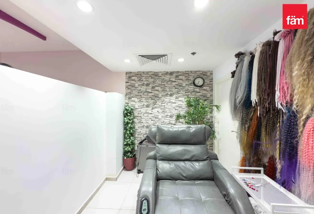 Retail I Prime Location I Vacant