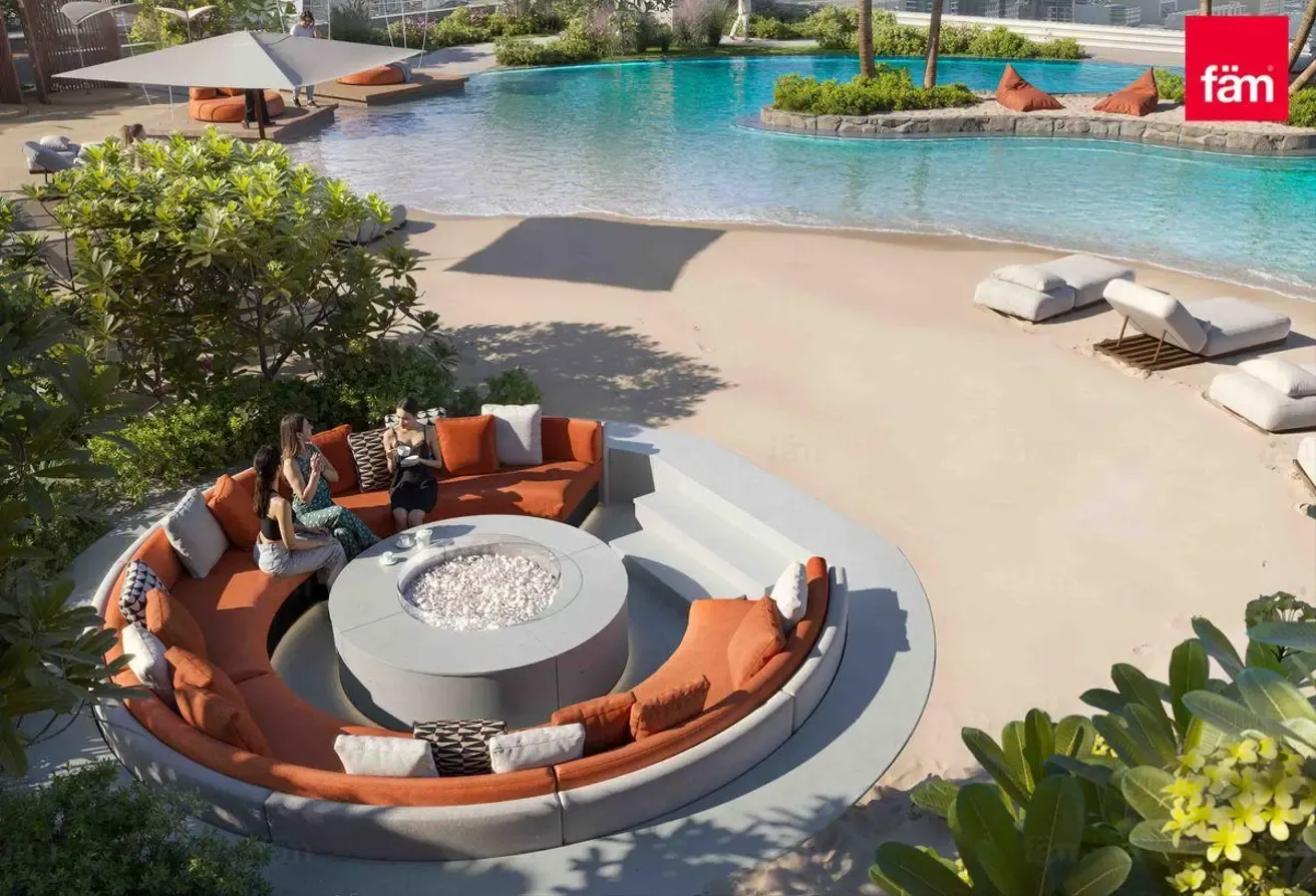 Luxurious| Duplex Retail | Community Expert