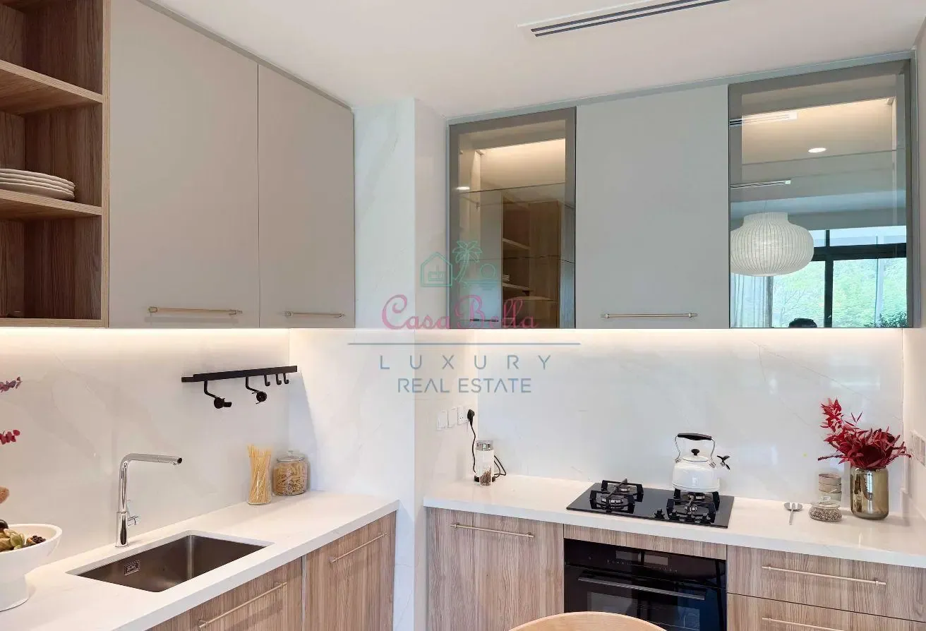 Exclusive 3BR Townhouse | Access to Park | Maid's