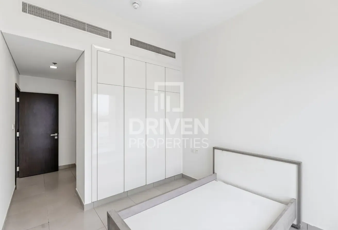 Corner Unit | Pool View | Spacious Layout