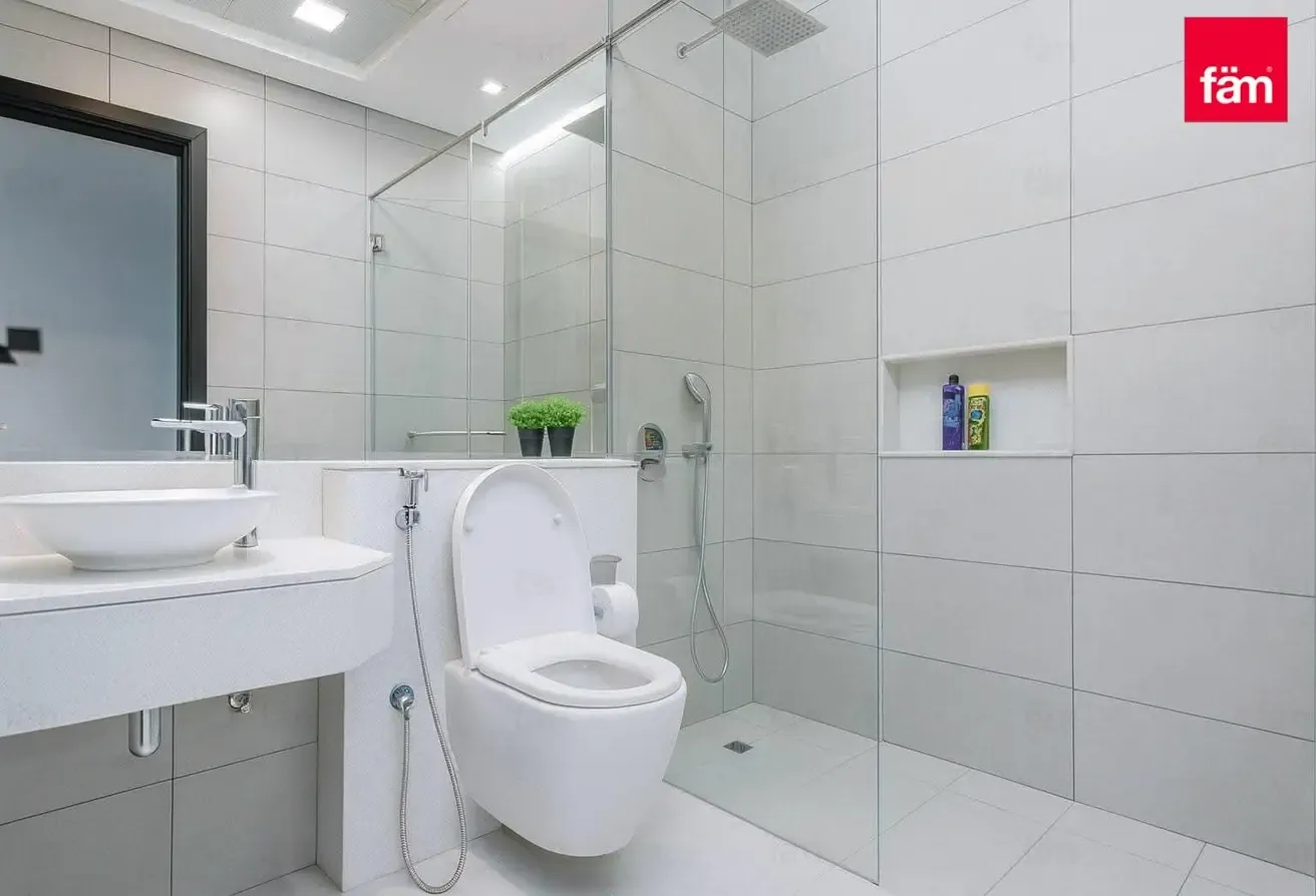 Fully Furnished I Big Layout I Prime Location