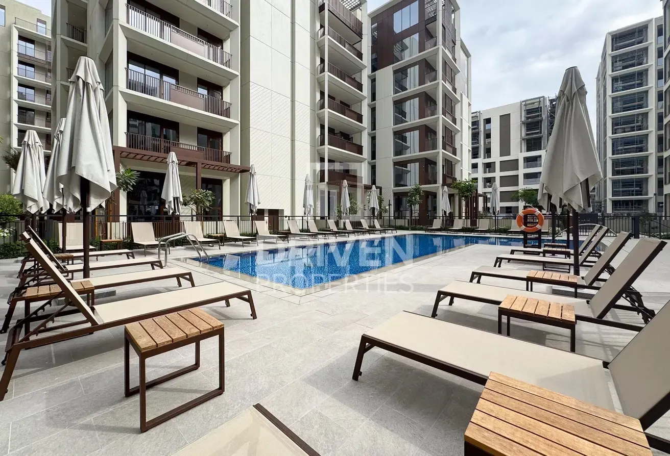 Bright | Creek Beach Access | Prime DCH Location