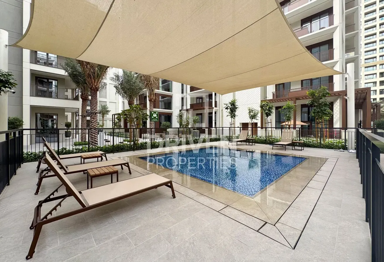 Bright | Creek Beach Access | Prime DCH Location