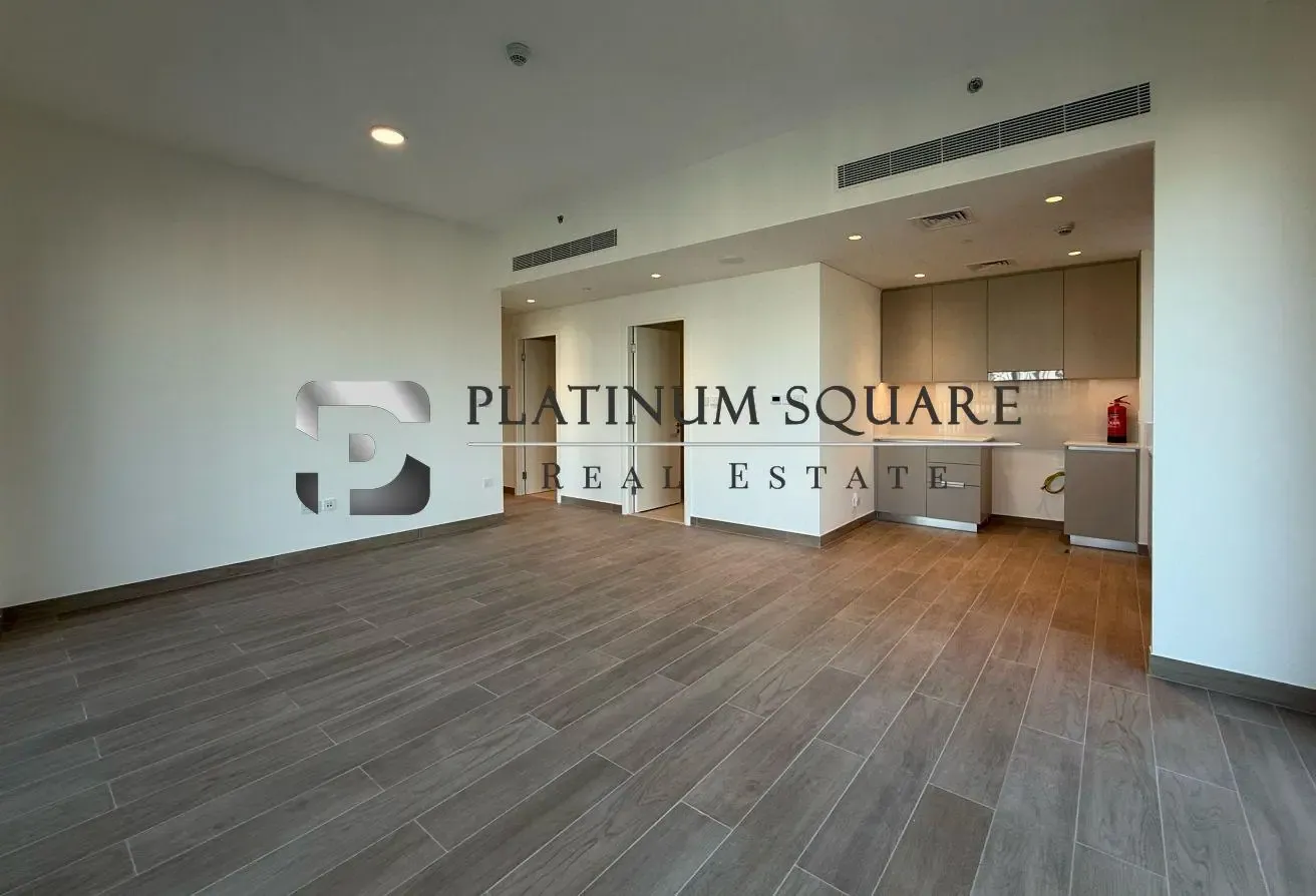 High Floor| Exclusive| Motivated Seller