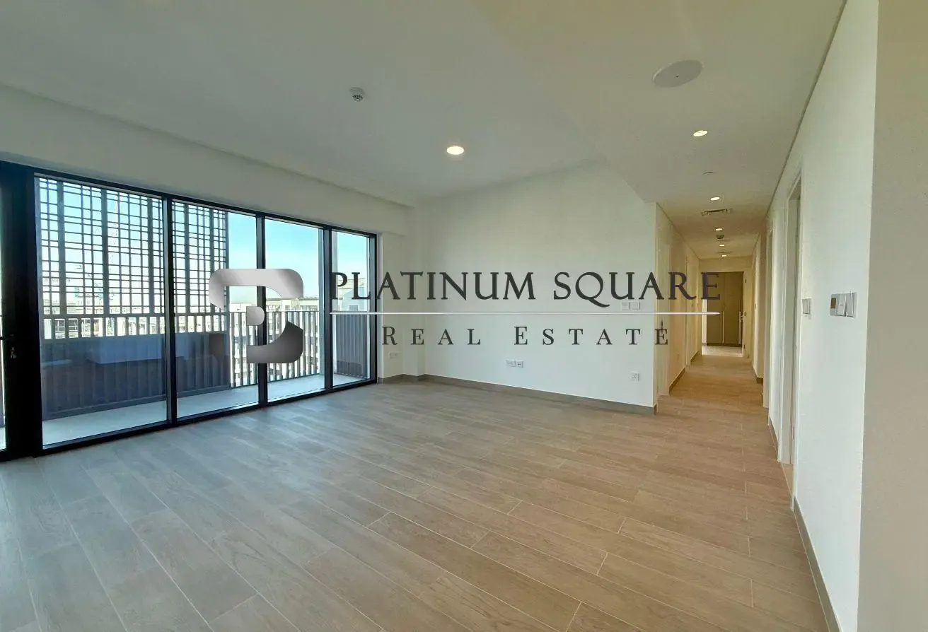 High Floor| Exclusive| Motivated Seller