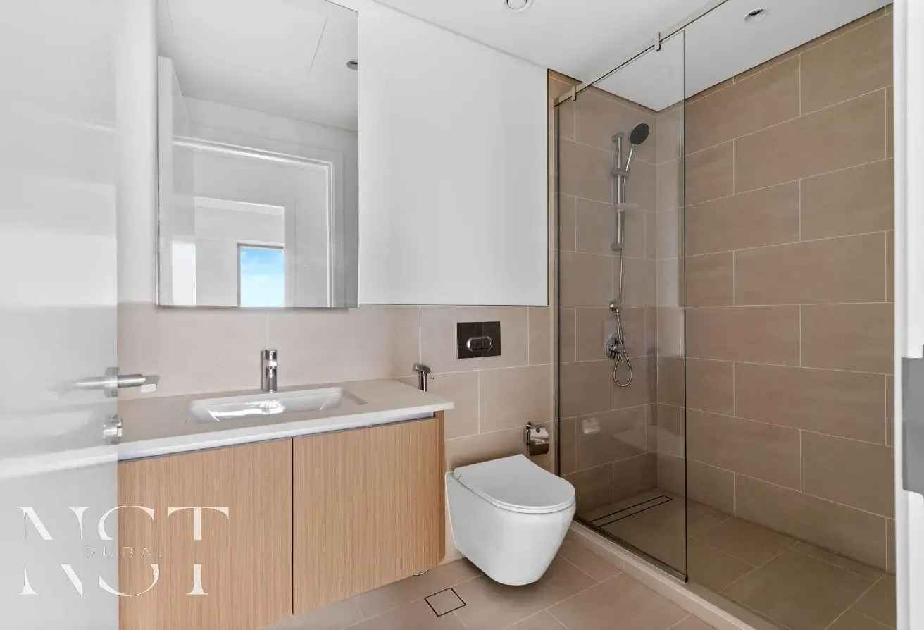 Exclusive | High Floor | Creek Beach View | Rented