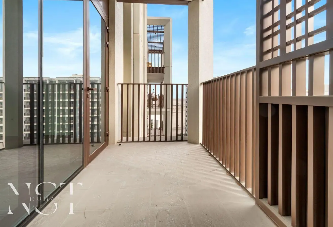 Exclusive | High Floor | Creek Beach View | Rented