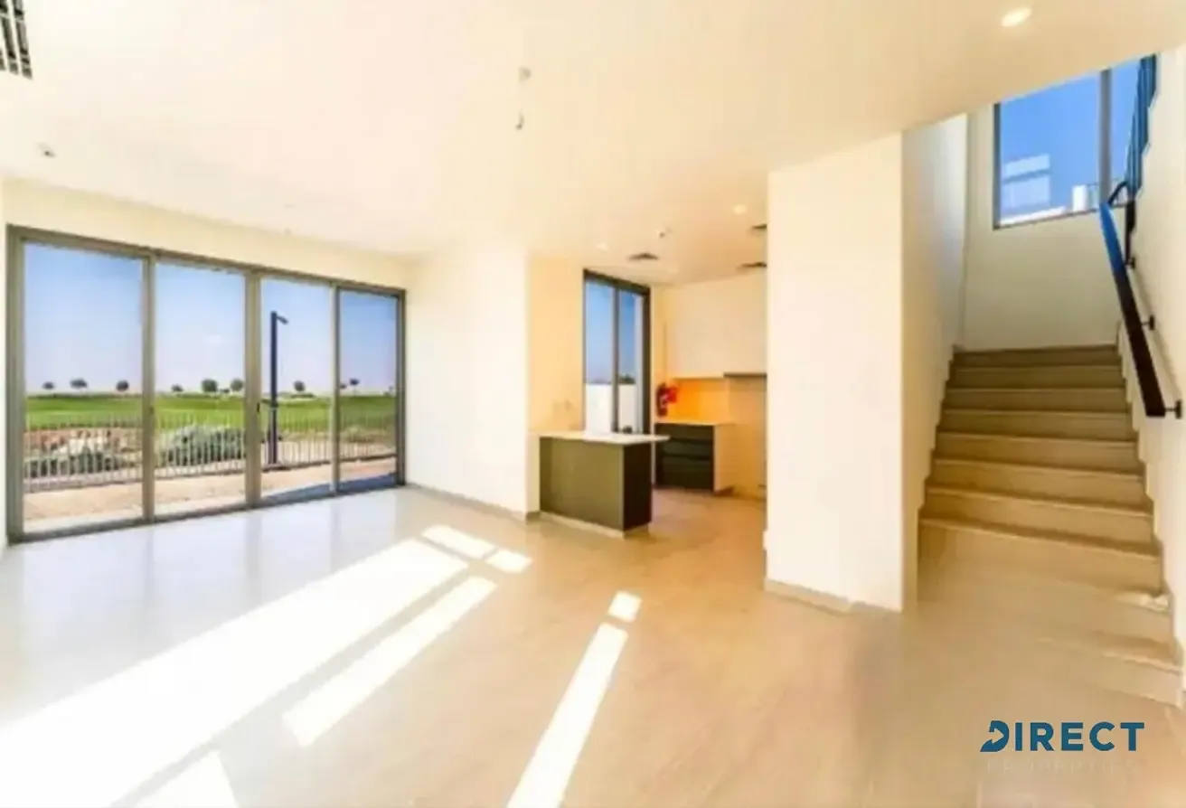 Large Plot Golf Backing | Luxury Handover Soon