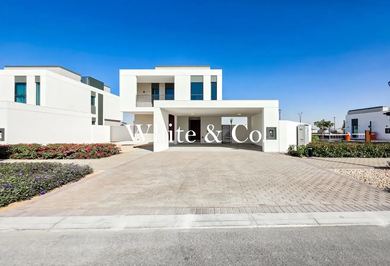 Huge Plot | Genuine Sale | Prime Location