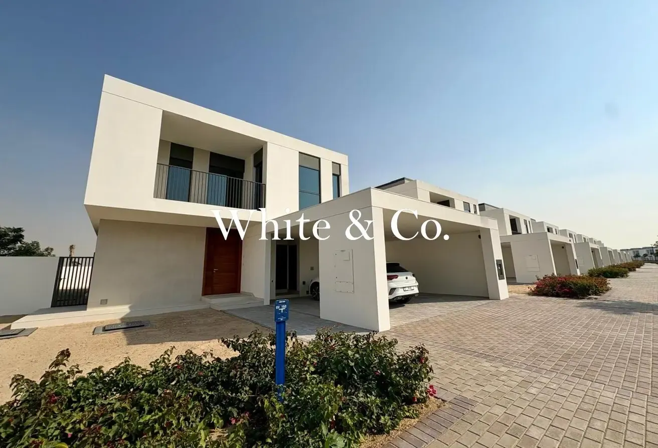 Genuine Resale| Hot Deal | Prime Location