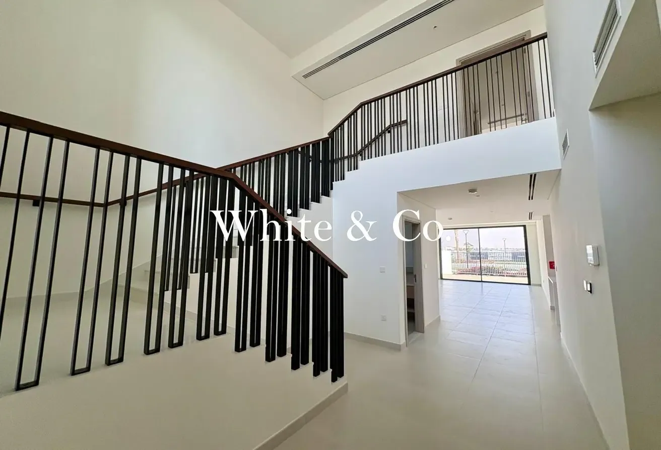Genuine Resale| Hot Deal | Prime Location