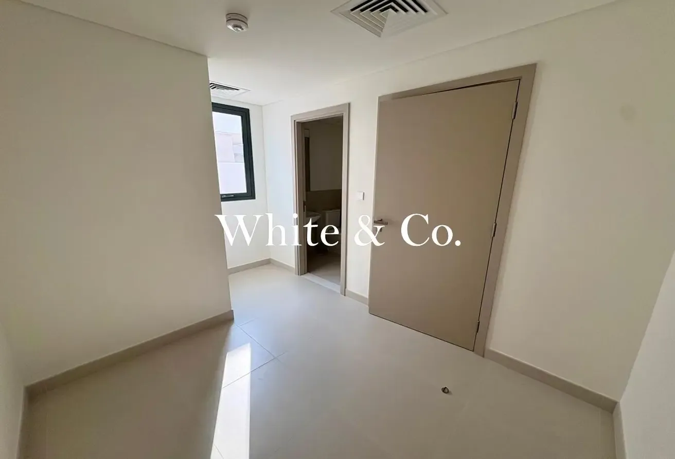 Genuine Resale| Hot Deal | Prime Location