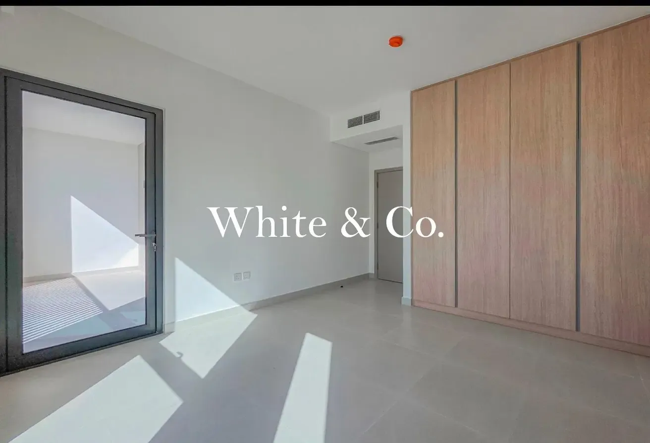 Standalone | Golf Course Views | Corner