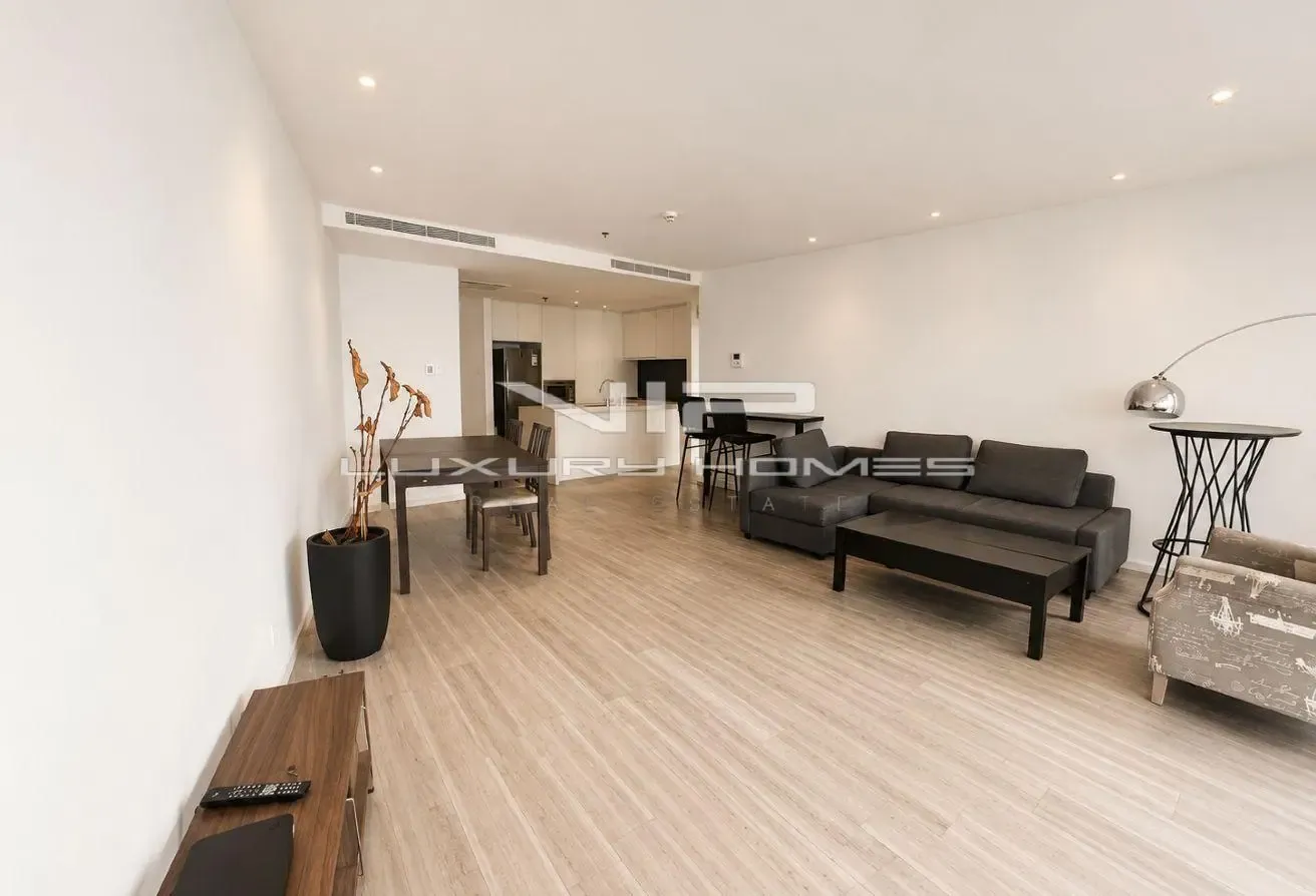 EXPANSIVE 2BR | WATERFRONT LIVING | FURNISHED