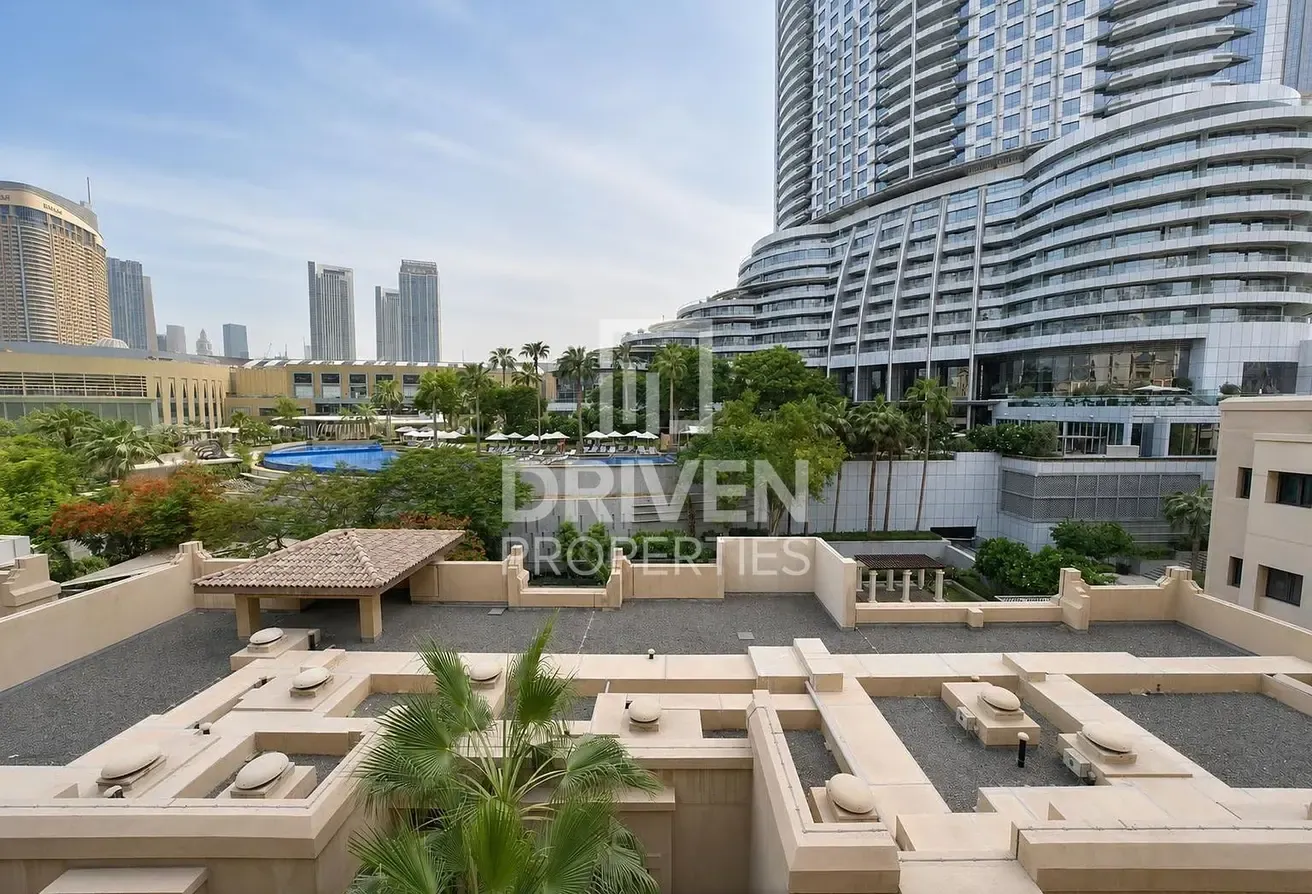 Fully Upgraded | Dubai Mall View | Vacant