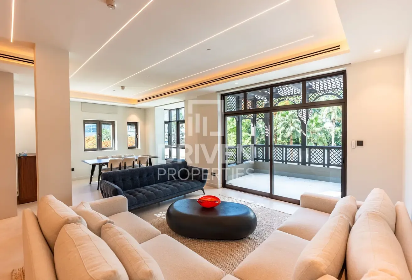 Full Burj Khalifa | High Quality Upgrade | Vacant