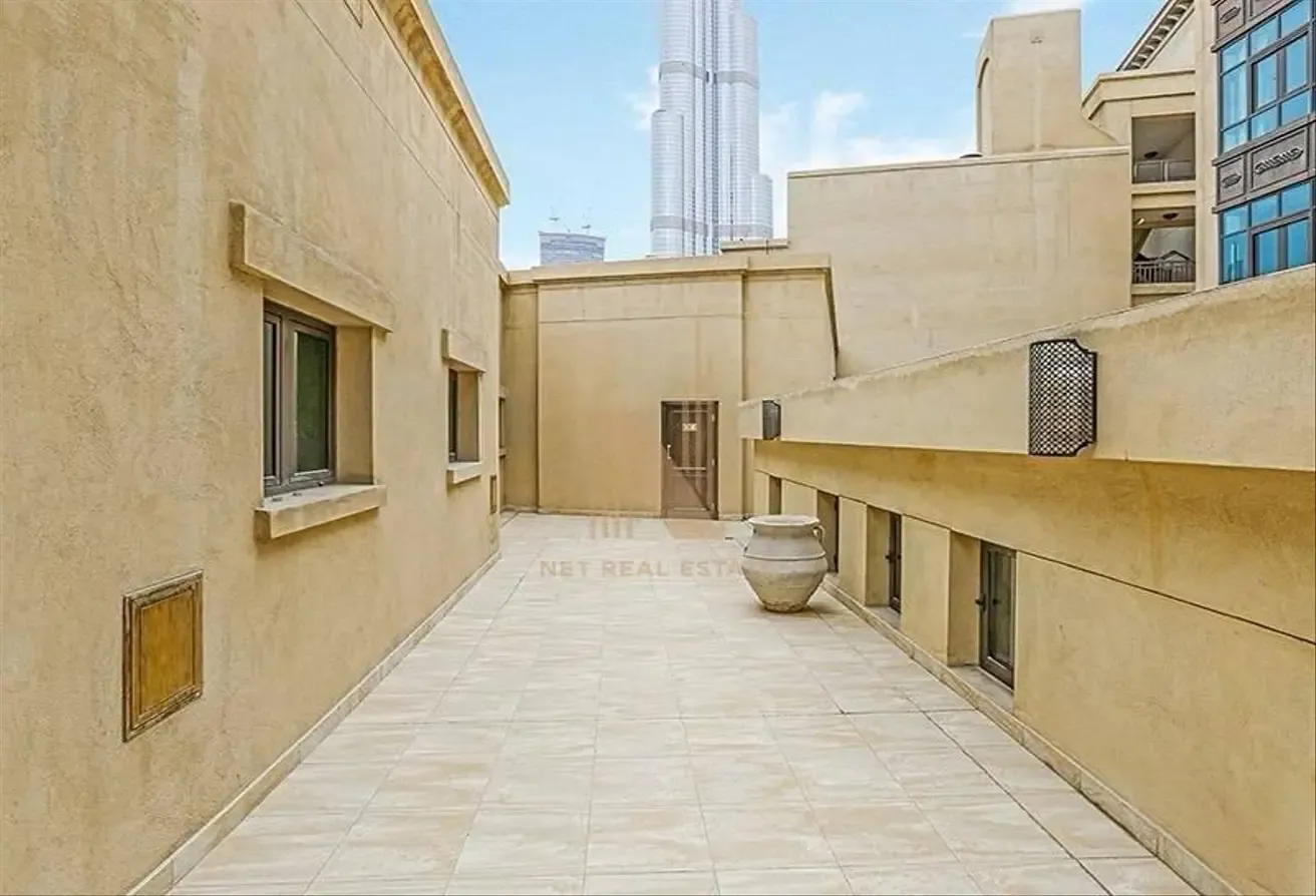 Furnished I Huge Layout I Vacant