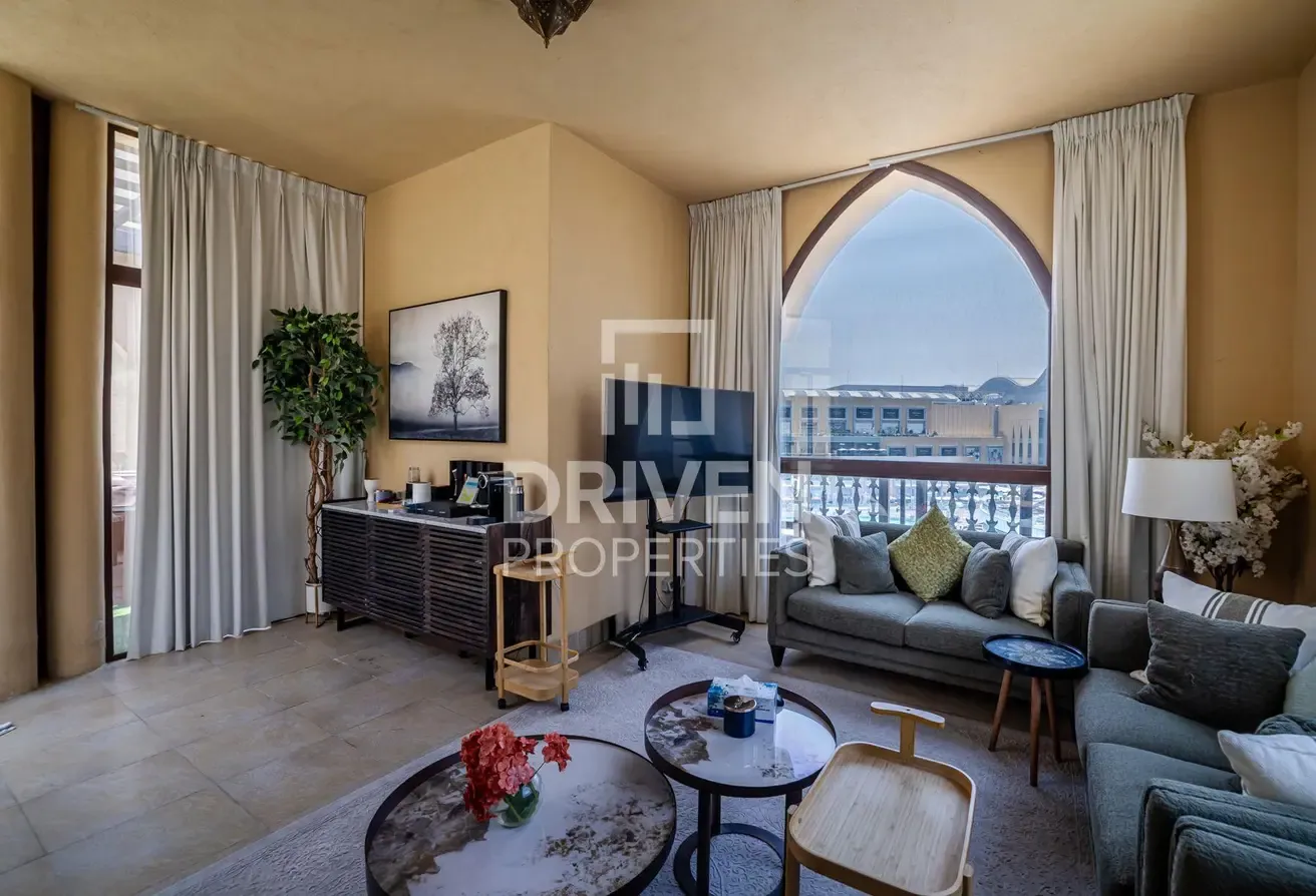 Private Large Terrace with Study and Jacuzzi