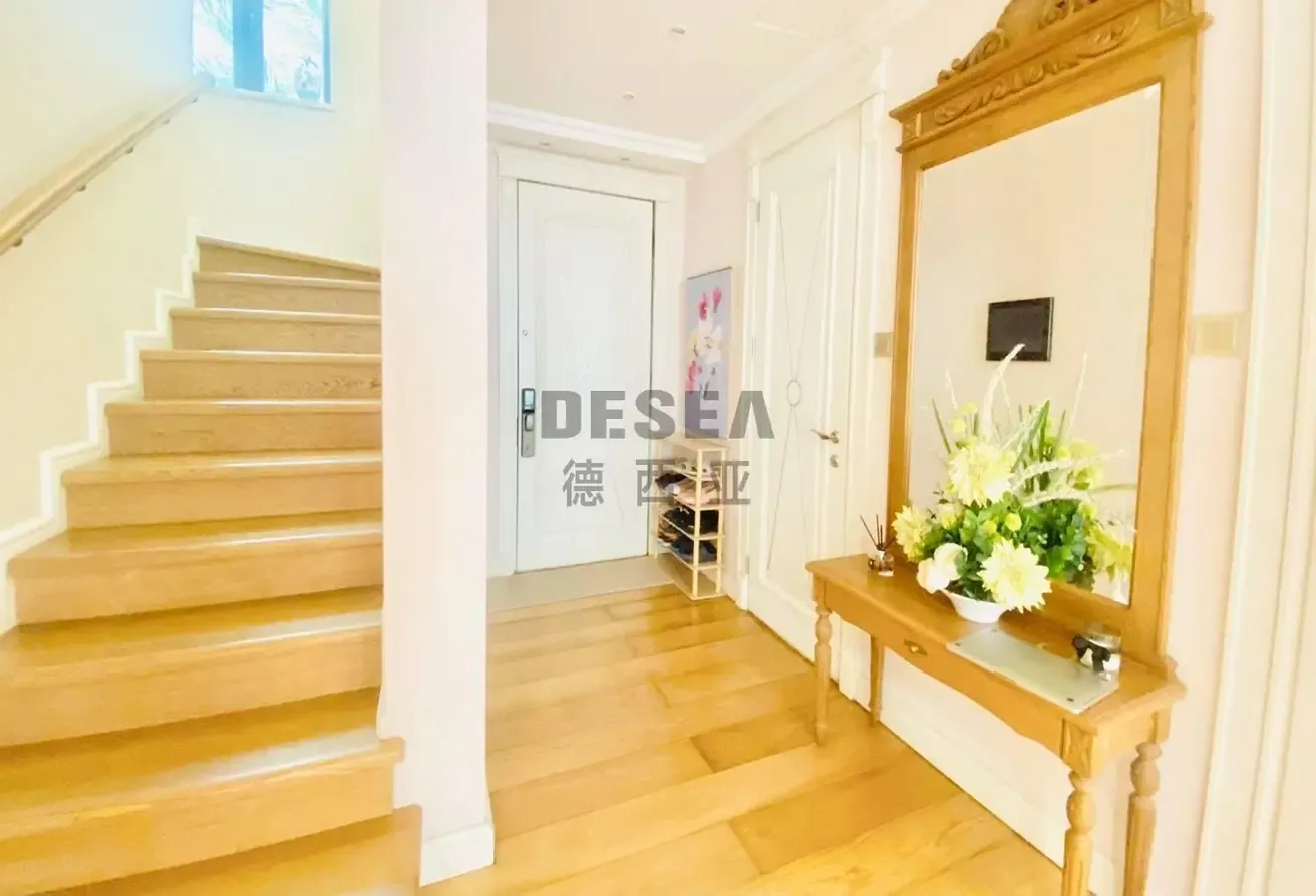 Private Terrace | Fully Furnished | Vacant