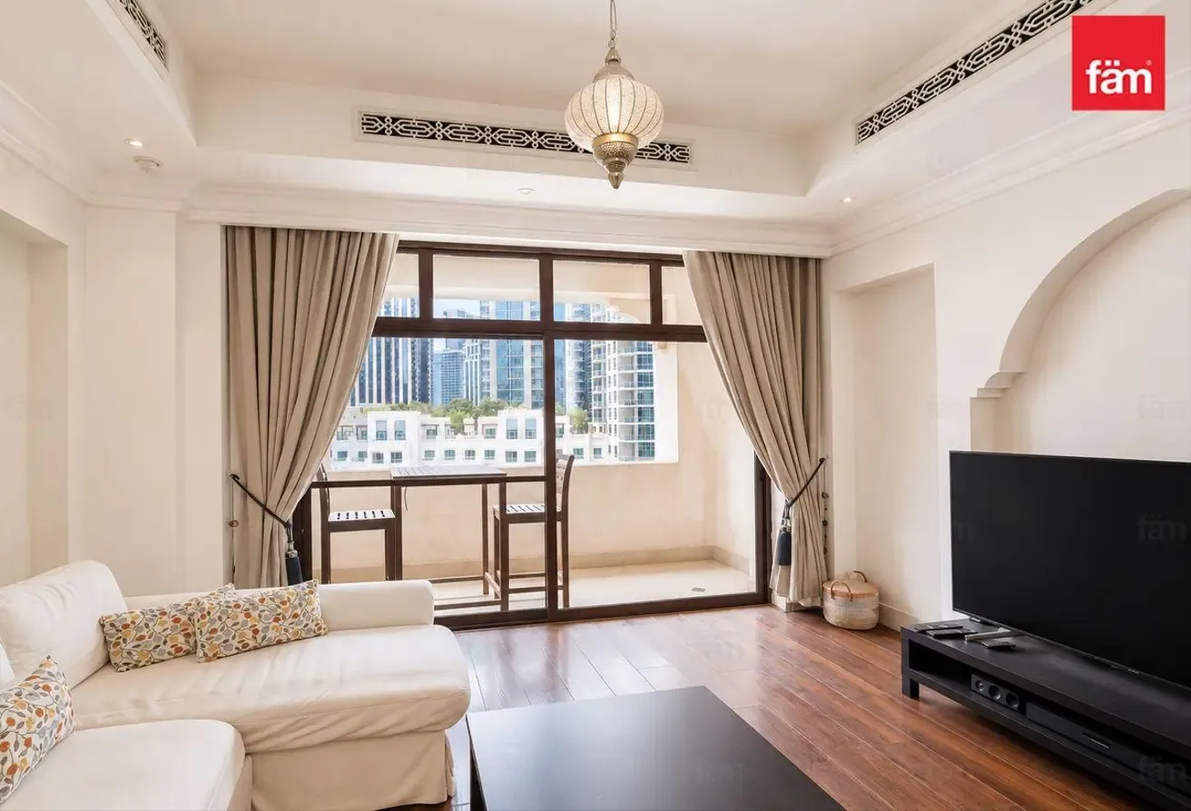 Spacious Layout | Fully Furnished | Vacant