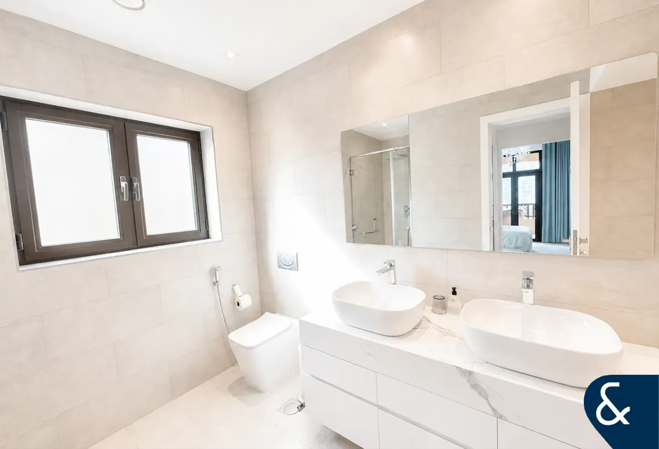 Penthouse | Large Terrace | Upgraded