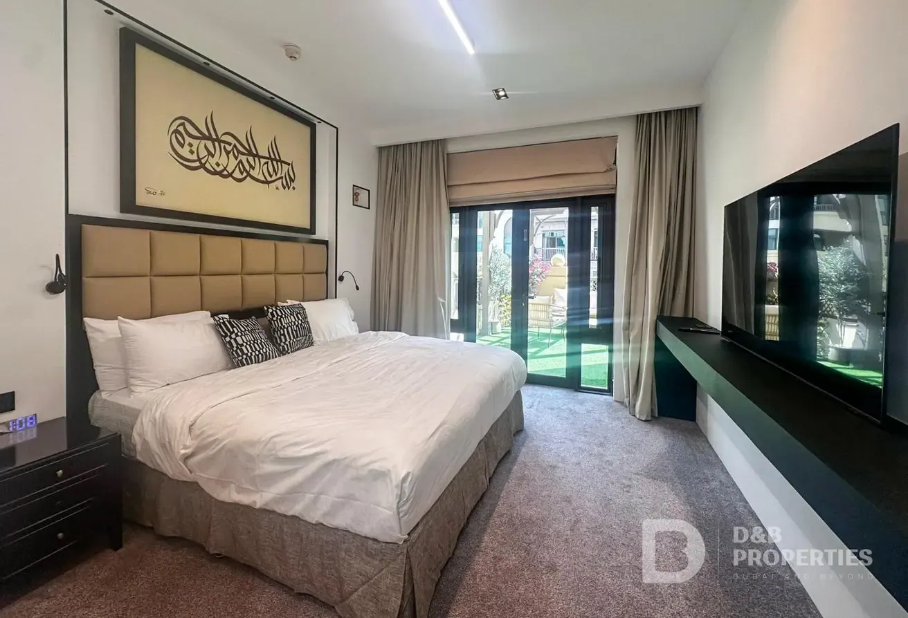 Huge Private Terrace | Vacant | Additional Bedroom