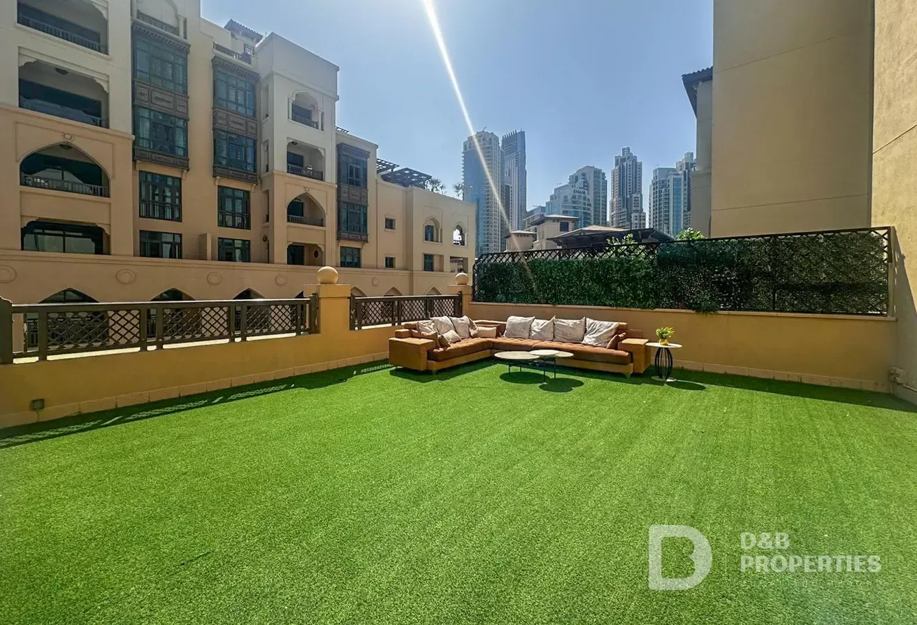 Huge Private Terrace | Vacant | Additional Bedroom