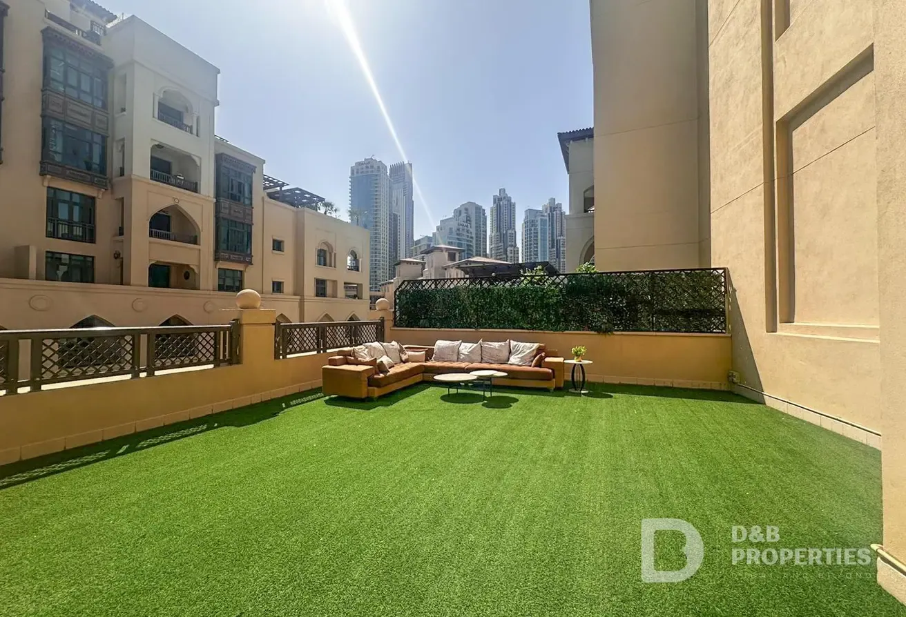 Huge Private Terrace | Vacant | Additional Bedroom
