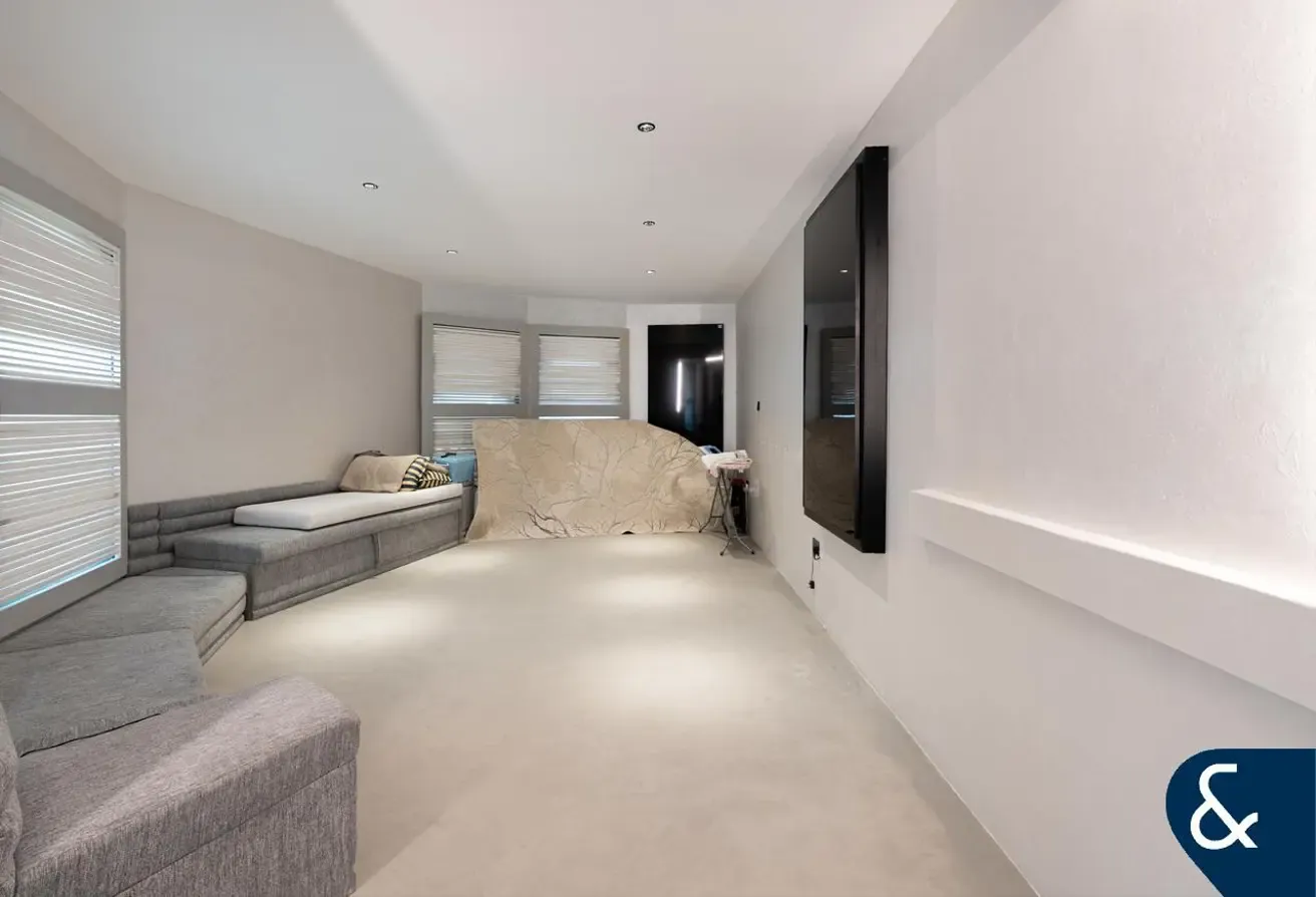 Renovated | Study | Garden | Two Beds