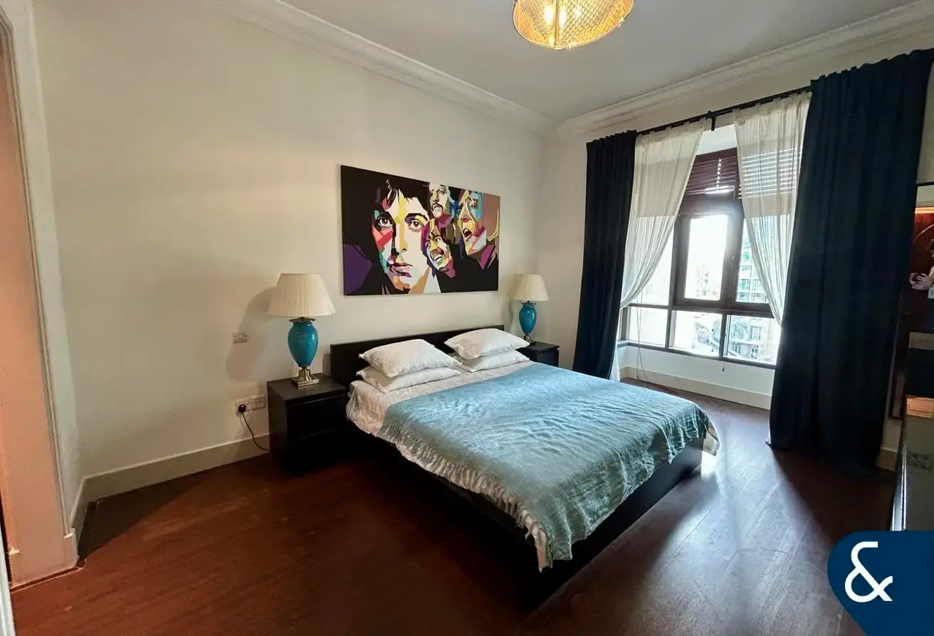 1 Bed | Lake View | Vacant Now