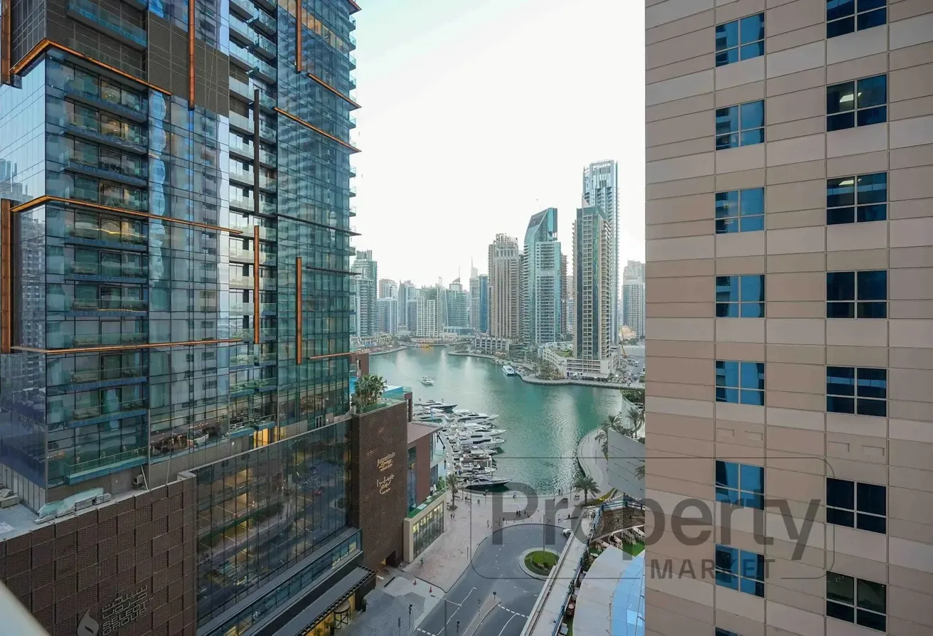 Sleek 2BR+Maids| Balcony | Marina Views | Tenanted