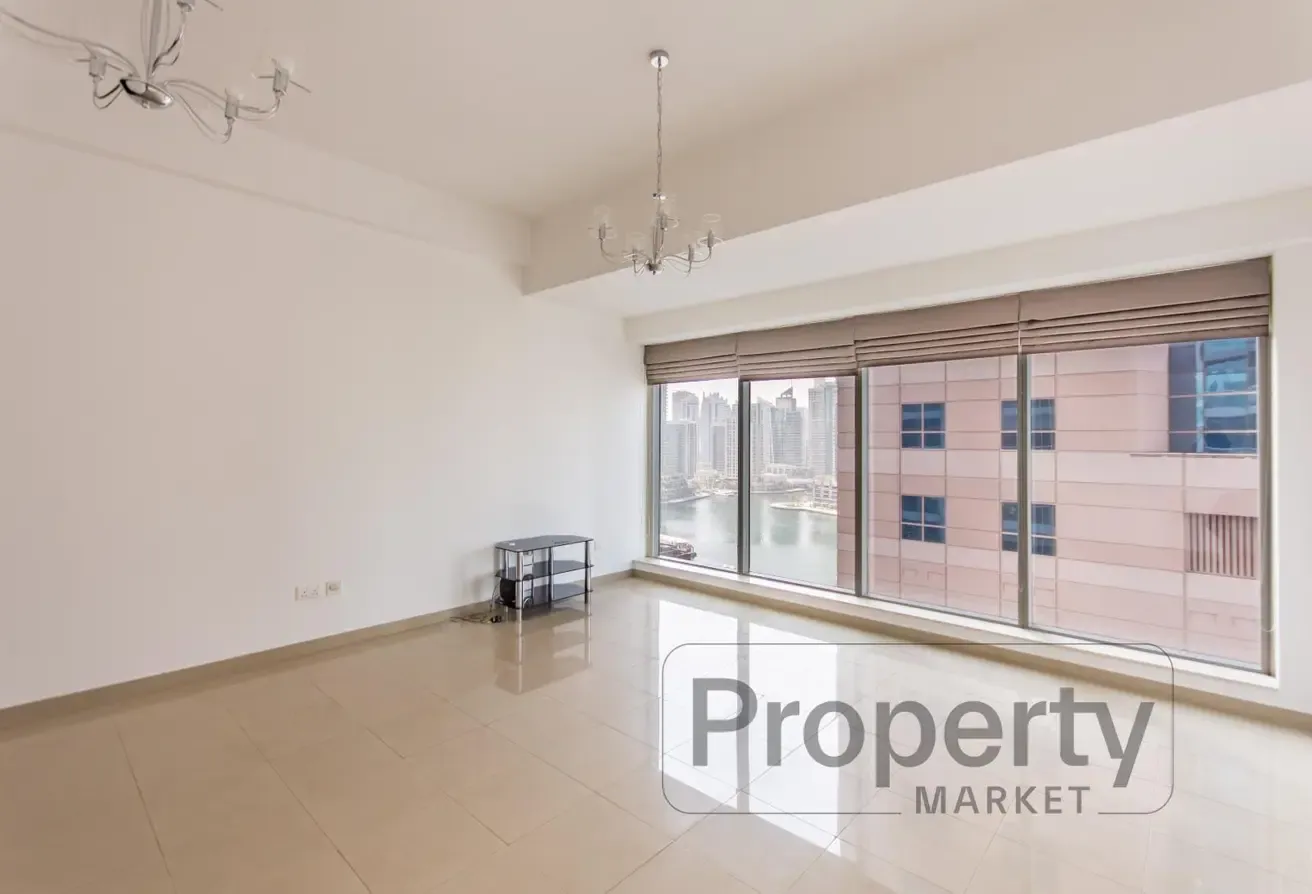 Sleek 2BR+Maids| Balcony | Marina Views | Tenanted